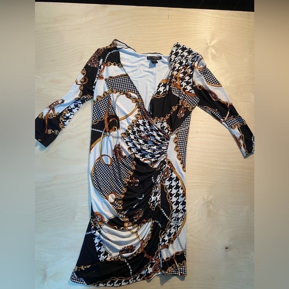 Evovorro Dress size Large (GK)